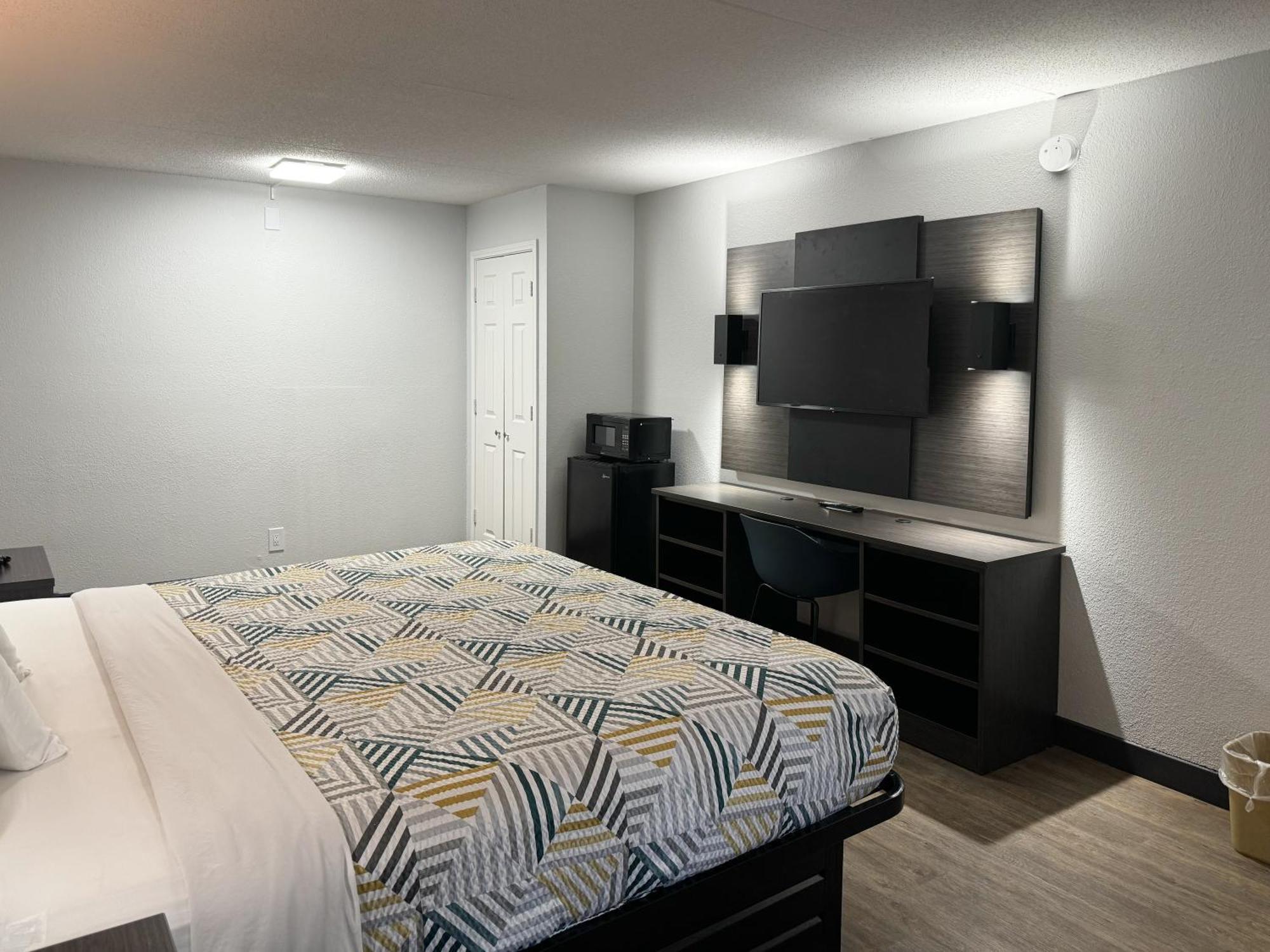 Motel 6 Huntsville Al University Dr. Экстерьер фото