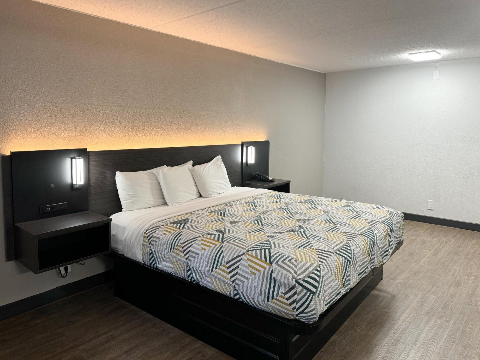 Motel 6 Huntsville Al University Dr. Экстерьер фото