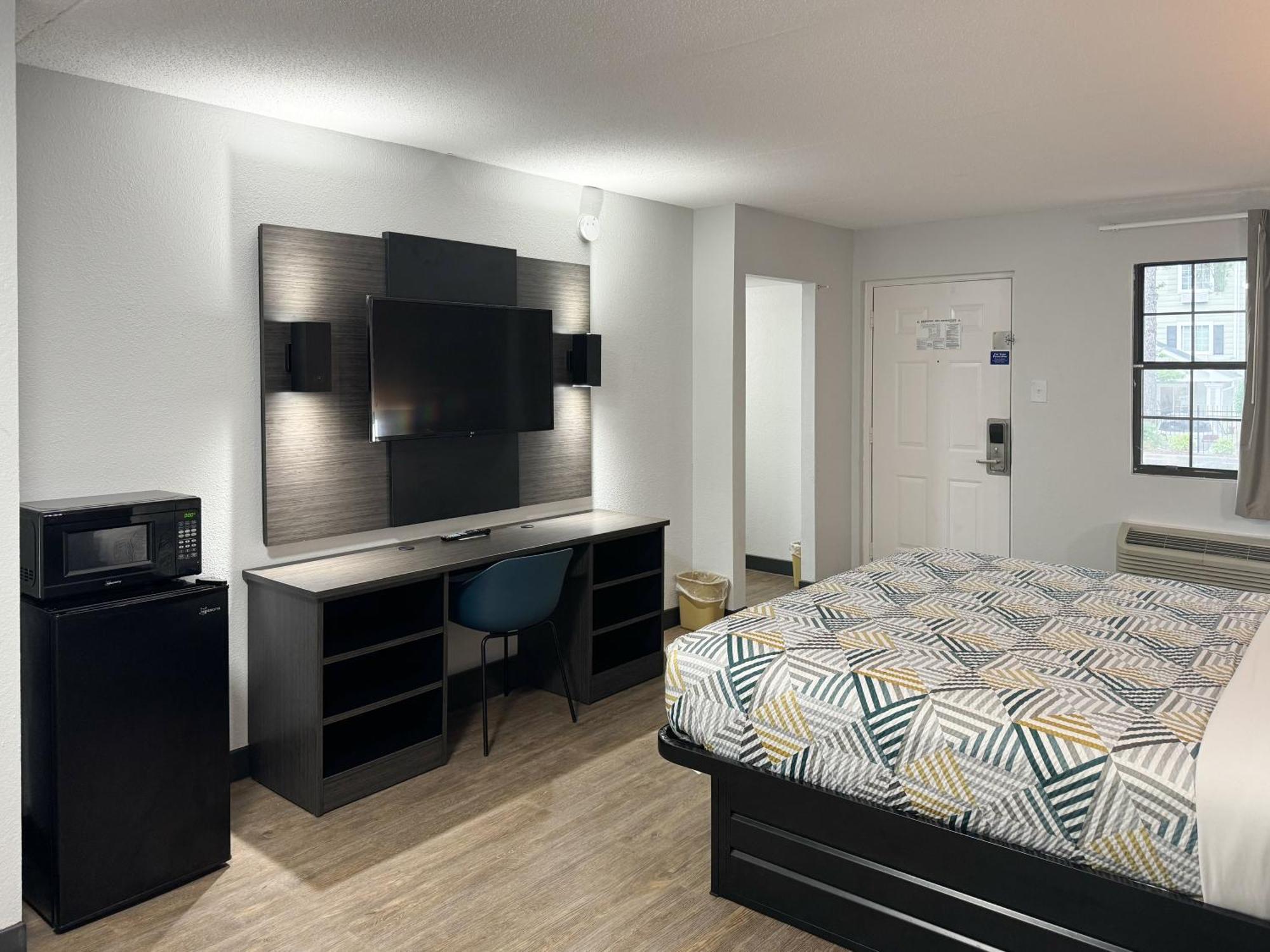 Motel 6 Huntsville Al University Dr. Экстерьер фото